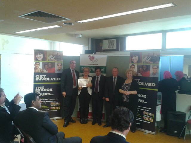 Roger gives out awards to the East Quadrant in Bloom winners, 24th October 2013.
